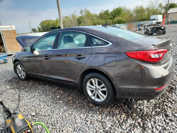 5NPE24AF7GH288008 2016 HYUNDAI SONATA - Image 2