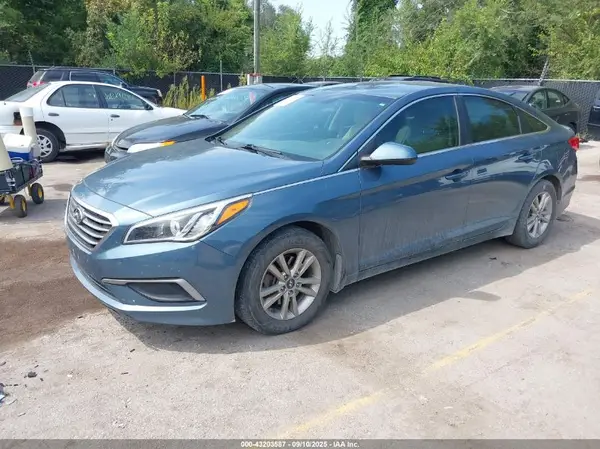 5NPE24AF7GH292365 2016 HYUNDAI SONATA - Image 2
