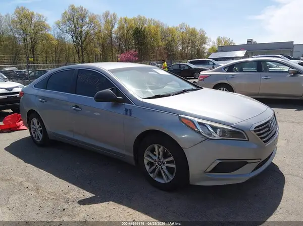5NPE24AF7GH297226 2016 HYUNDAI SONATA - Image 1