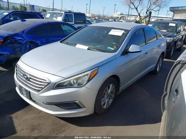 5NPE24AF7GH301243 2016 HYUNDAI SONATA - Image 2