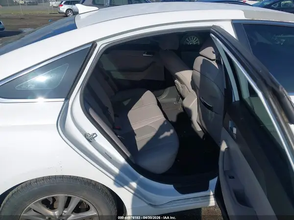 5NPE24AF7GH301906 2016 HYUNDAI SONATA - Image 8