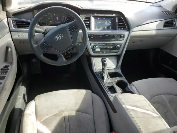 5NPE24AF7GH303655 2016 HYUNDAI SONATA - Image 8