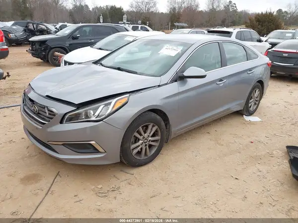 5NPE24AF7GH306071 2016 HYUNDAI SONATA - Image 2