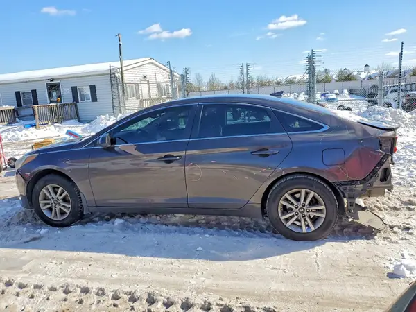5NPE24AF7GH312310 2016 HYUNDAI SONATA - Image 2