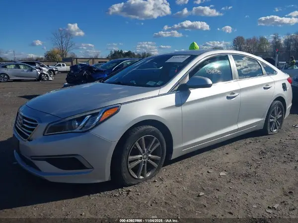 5NPE24AF7GH312484 2016 HYUNDAI SONATA - Image 2