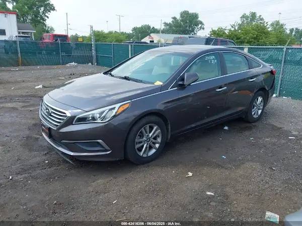 5NPE24AF7GH314042 2016 HYUNDAI SONATA - Image 2