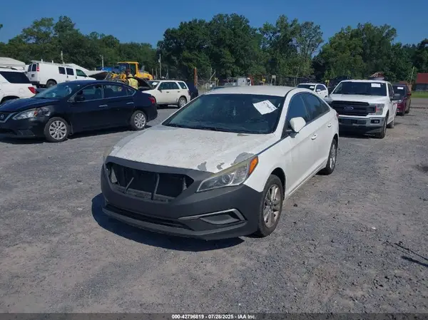 5NPE24AF7GH314994 2016 HYUNDAI SONATA - Image 2