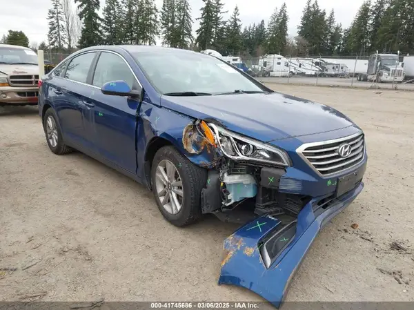 5NPE24AF7GH316261 2016 HYUNDAI SONATA - Image 1