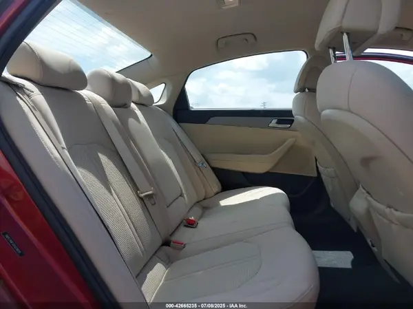 5NPE24AF7GH318608 2016 HYUNDAI SONATA - Image 8