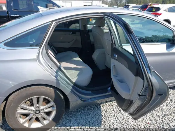 5NPE24AF7GH319628 2016 HYUNDAI SONATA - Image 8