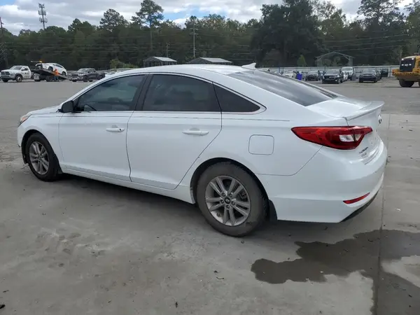 5NPE24AF7GH325803 2016 HYUNDAI SONATA - Image 2