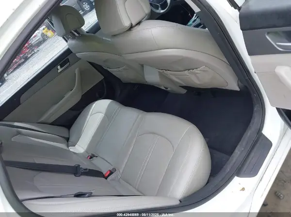 5NPE24AF7GH327132 2016 HYUNDAI SONATA - Image 8