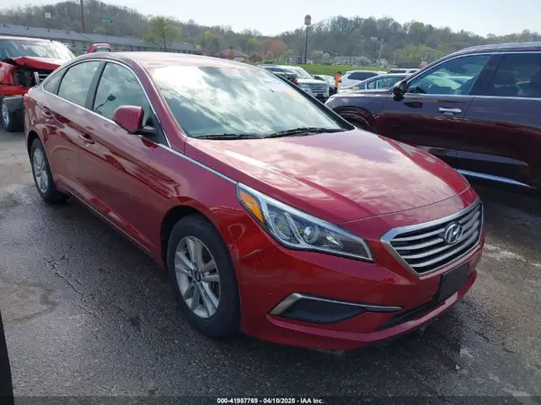 5NPE24AF7GH330208 2016 HYUNDAI SONATA - Image 1