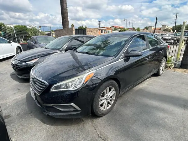 5NPE24AF7GH340978 2016 HYUNDAI SONATA - Image 2