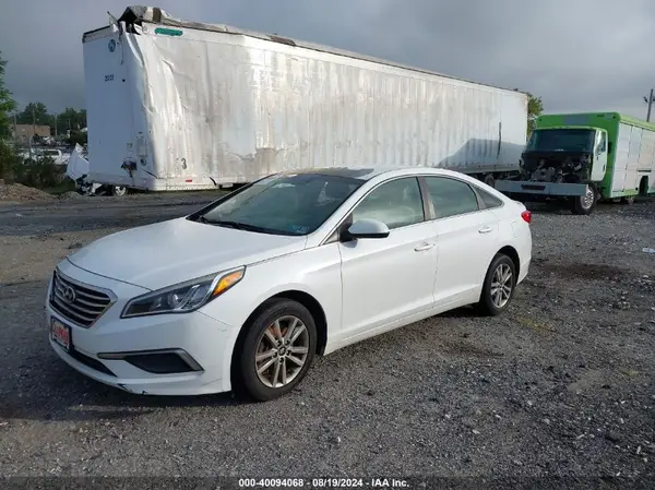 5NPE24AF7GH341824 2016 HYUNDAI SONATA - Image 2