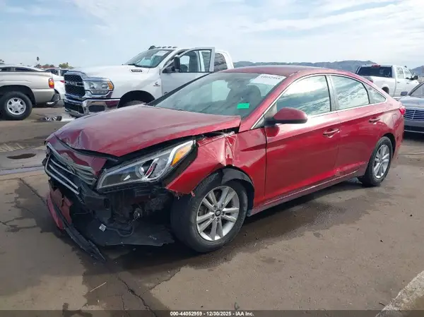 5NPE24AF7GH343928 2016 HYUNDAI SONATA - Image 2