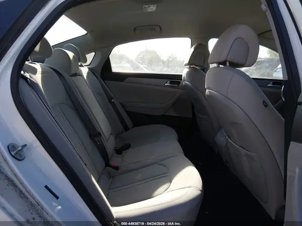 5NPE24AF7GH348076 2016 HYUNDAI SONATA - Image 8