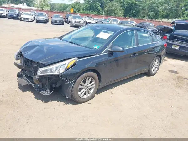 5NPE24AF7GH354850 2016 HYUNDAI SONATA - Image 2
