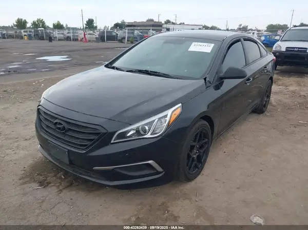 5NPE24AF7GH358591 2016 HYUNDAI SONATA - Image 2