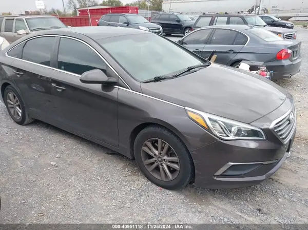 5NPE24AF7GH359546 2016 HYUNDAI SONATA - Image 1