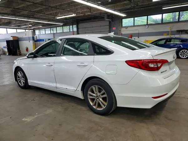 5NPE24AF7GH360440 2016 HYUNDAI SONATA - Image 2