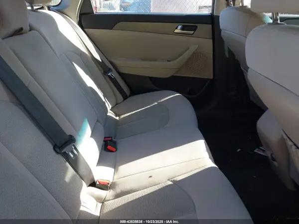 5NPE24AF7GH369834 2016 HYUNDAI SONATA - Image 8