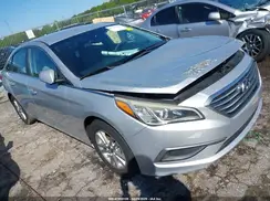5NPE24AF7GH371793 2016 HYUNDAI SONATA