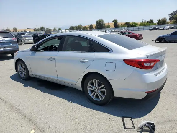 5NPE24AF7GH373995 2016 HYUNDAI SONATA - Image 2