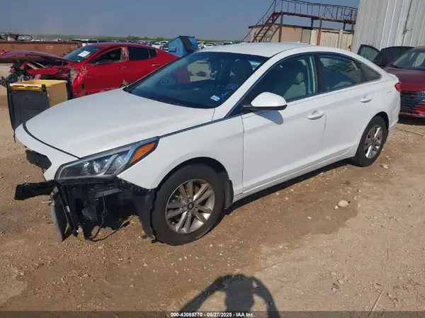 5NPE24AF7GH379344 2016 HYUNDAI SONATA - Image 2