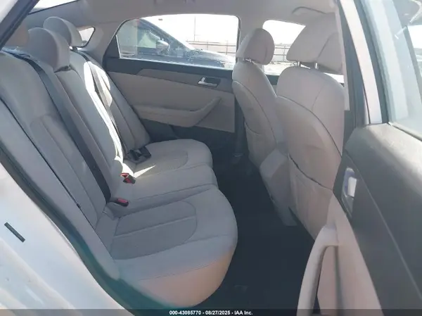 5NPE24AF7GH379344 2016 HYUNDAI SONATA - Image 8