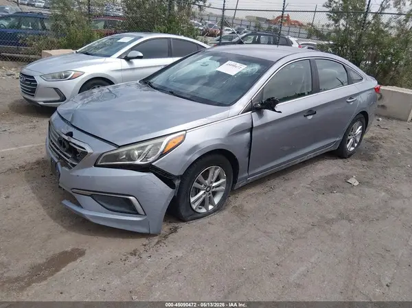 5NPE24AF7GH381045 2016 HYUNDAI SONATA - Image 2