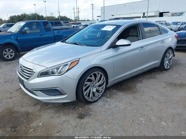 5NPE24AF7GH385645 2016 HYUNDAI SONATA - Image 2