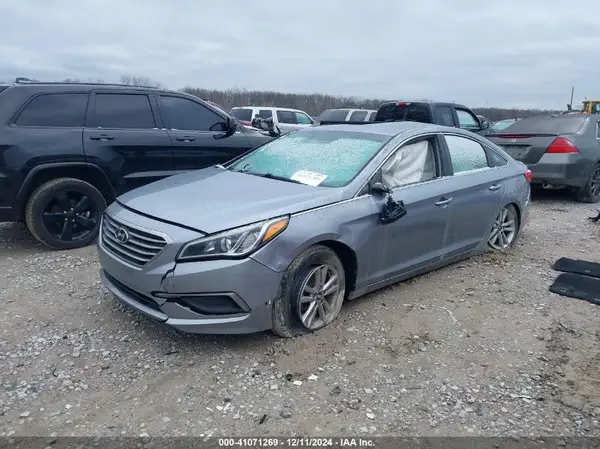 5NPE24AF7GH394300 2016 HYUNDAI SONATA - Image 2