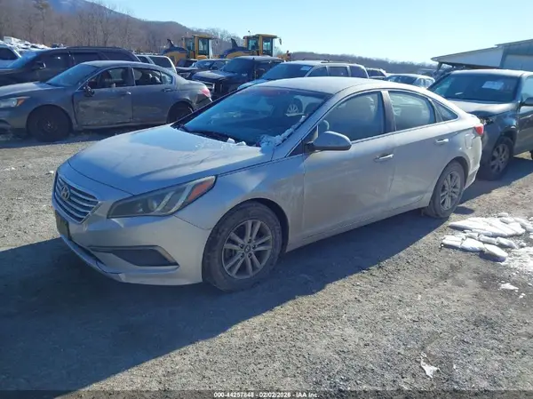 5NPE24AF7GH403254 2016 HYUNDAI SONATA - Image 2