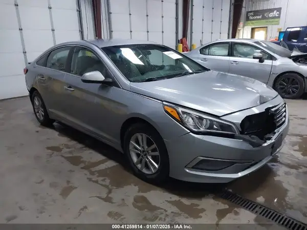 5NPE24AF7GH403531 2016 HYUNDAI SONATA - Image 1