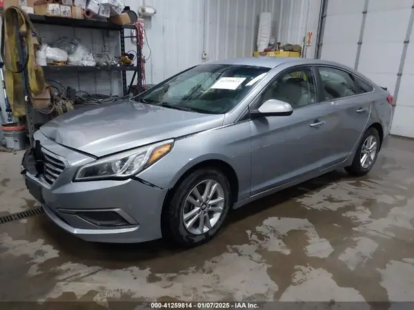 5NPE24AF7GH403531 2016 HYUNDAI SONATA - Image 2