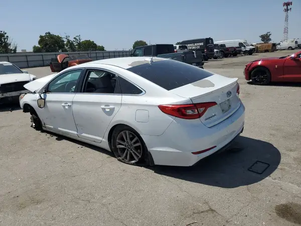 5NPE24AF7GH404582 2016 HYUNDAI SONATA - Image 2