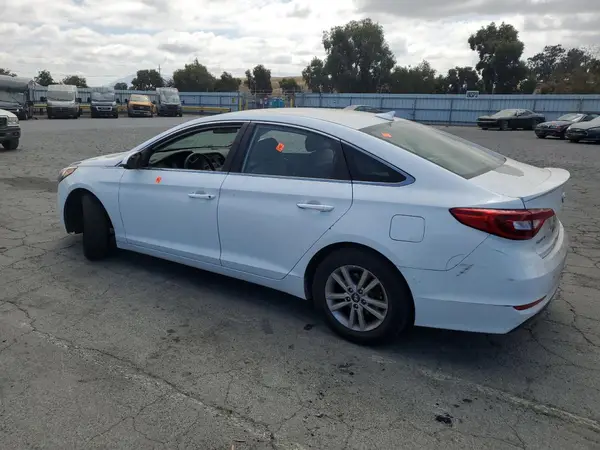 5NPE24AF7GH409104 2016 HYUNDAI SONATA - Image 2