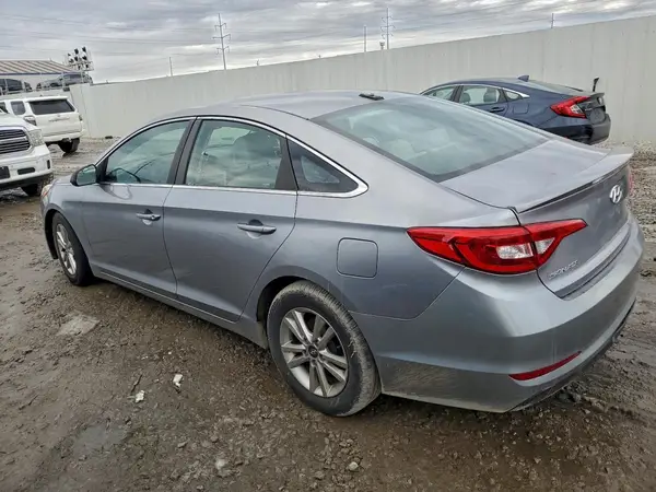 5NPE24AF7GH411015 2016 HYUNDAI SONATA - Image 2