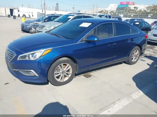 5NPE24AF7GH412620 2016 HYUNDAI SONATA - Image 2
