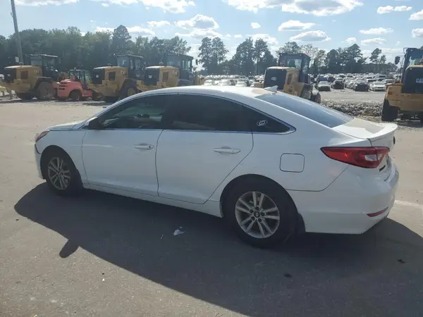 5NPE24AF7GH416070 2016 HYUNDAI SONATA - Image 2