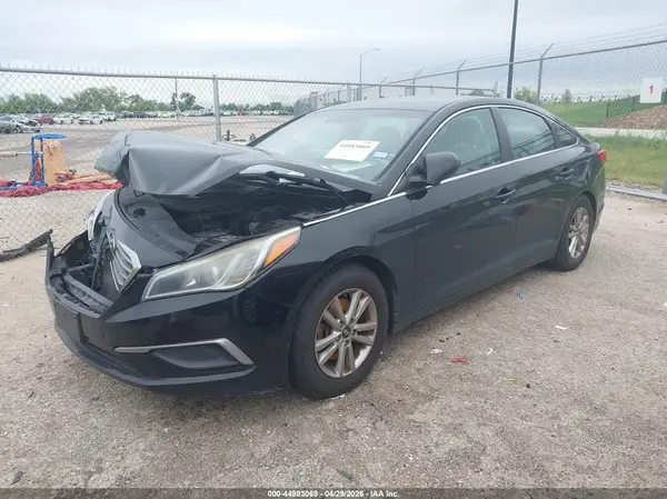 5NPE24AF7GH417610 2016 HYUNDAI SONATA - Image 2