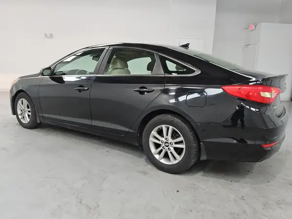 5NPE24AF7GH423570 2016 HYUNDAI SONATA - Image 2