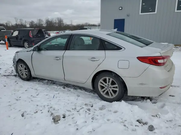 5NPE24AF7GH434326 2016 HYUNDAI SONATA - Image 2