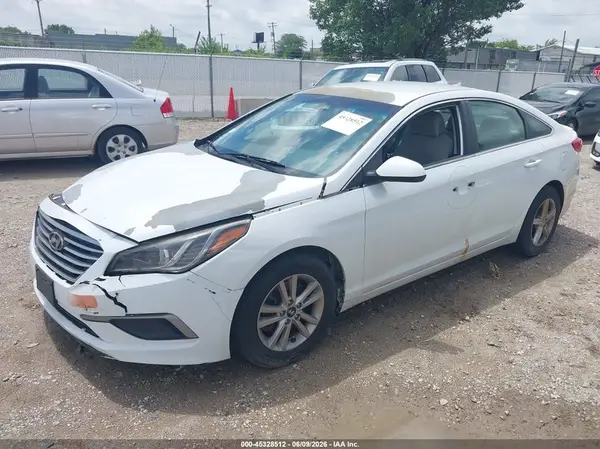 5NPE24AF7GH436089 2016 HYUNDAI SONATA - Image 2