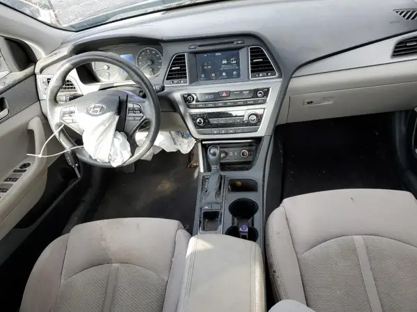 5NPE24AF7HH437325 2017 HYUNDAI SONATA - Image 8