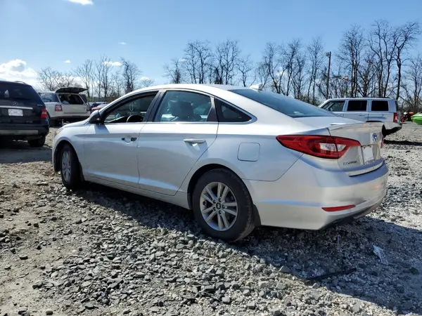 5NPE24AF7HH437972 2017 HYUNDAI SONATA - Image 2