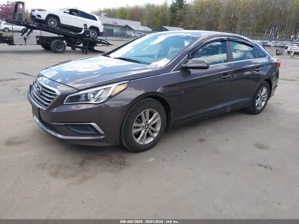 5NPE24AF7HH438247 2017 HYUNDAI SONATA - Image 2