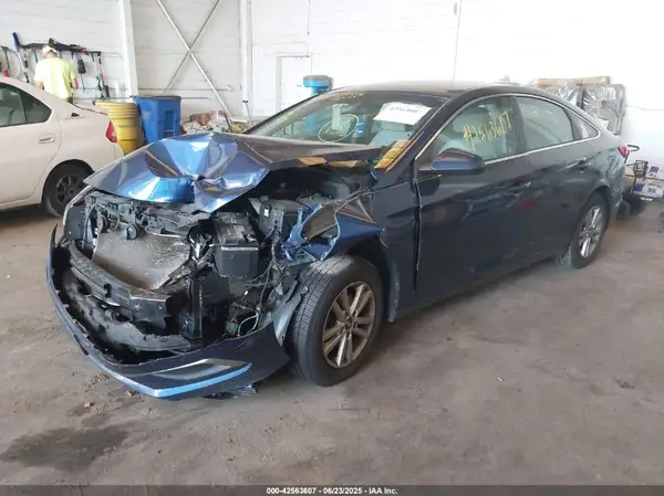 5NPE24AF7HH444095 2017 HYUNDAI SONATA - Image 2