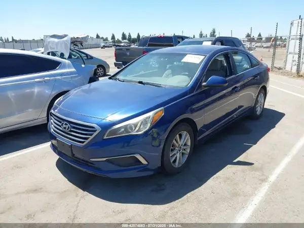 5NPE24AF7HH448812 2017 HYUNDAI SONATA - Image 2